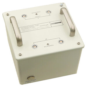 CONDENSADOR NOMINAL 3320 AIRE AISLADO